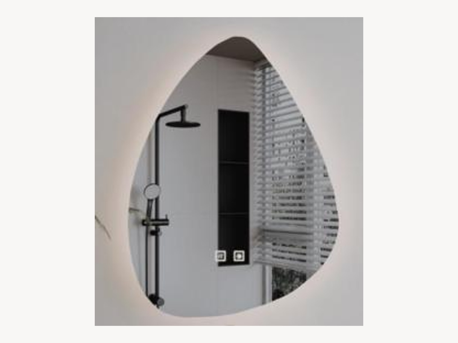 Pasqyrë LED Ovale 60×80 (Z-001)